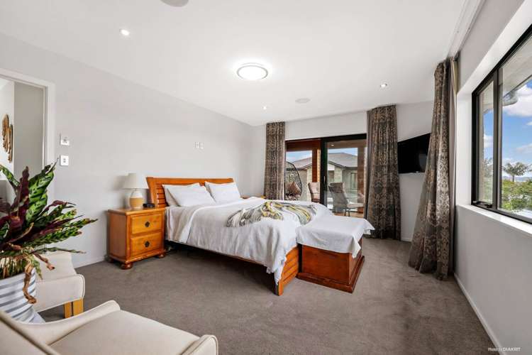 28 Flanshaw Road Te Atatu South_12