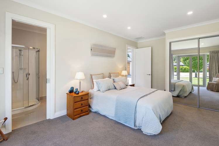 38 Grangewood Drive Lincoln_15