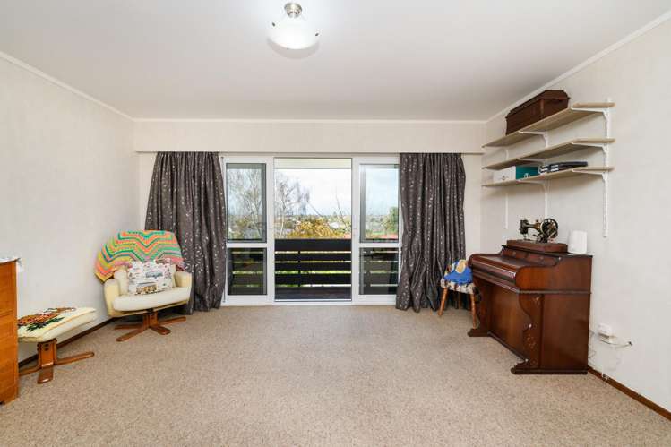 15 Dalzien Place Feilding_12