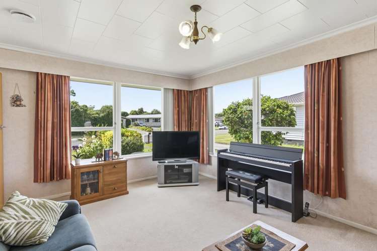 50 Kennedy Drive Levin_10