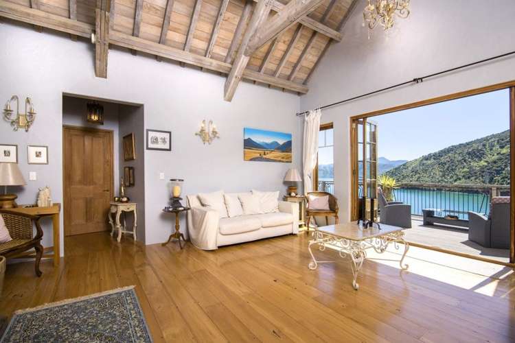 444 Port Underwood Road Whatamango Bay_7