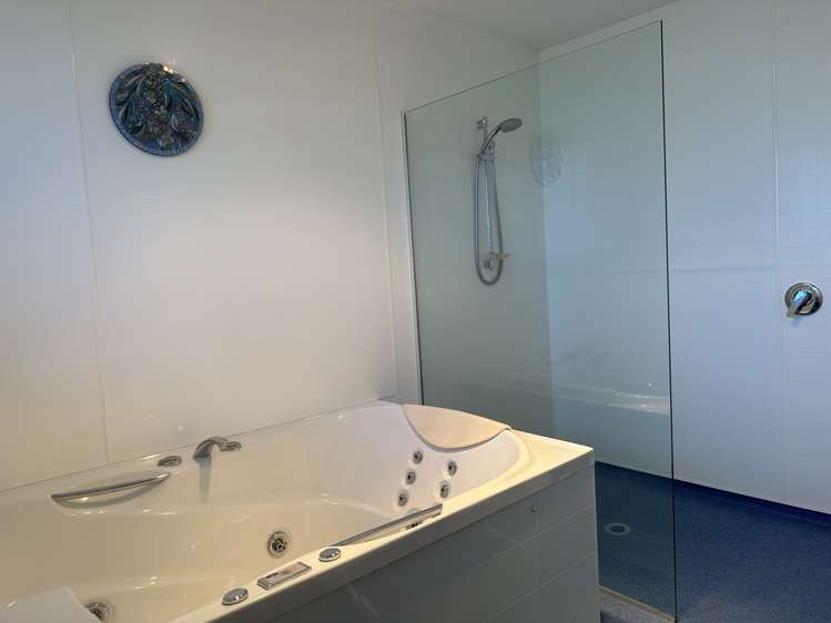 184 Sale Street Hokitika_17