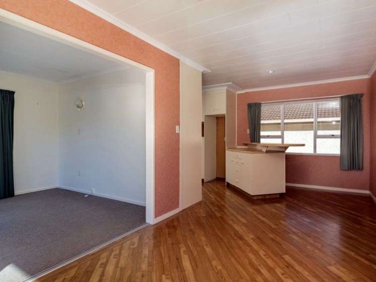 44 Churchill Avenue Richmond_4