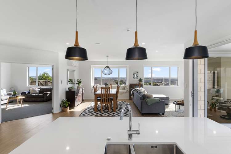 8 Bernora Crescent Bombay_5