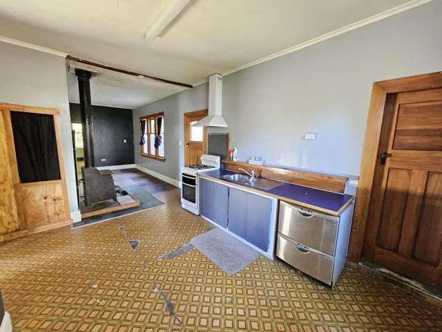 100 Omoto Road Greymouth_2