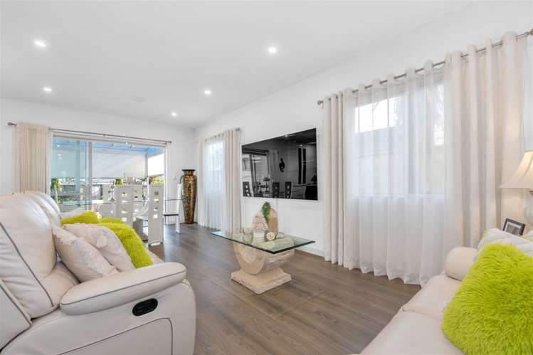 39 Hikuawa Road Flat Bush_27