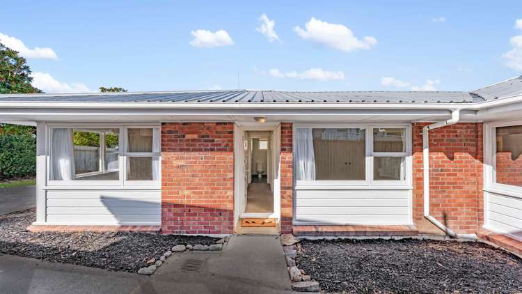 1&2/51 Felton Matthew Avenue St Johns_2