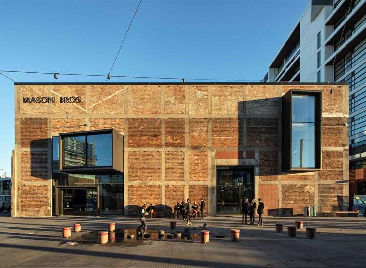 139 Pakenham Street West_0