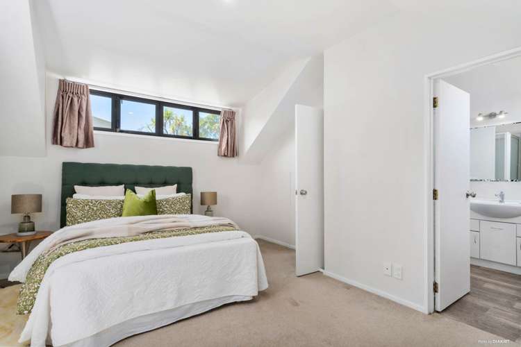 2/1 Melview Place New Lynn_9
