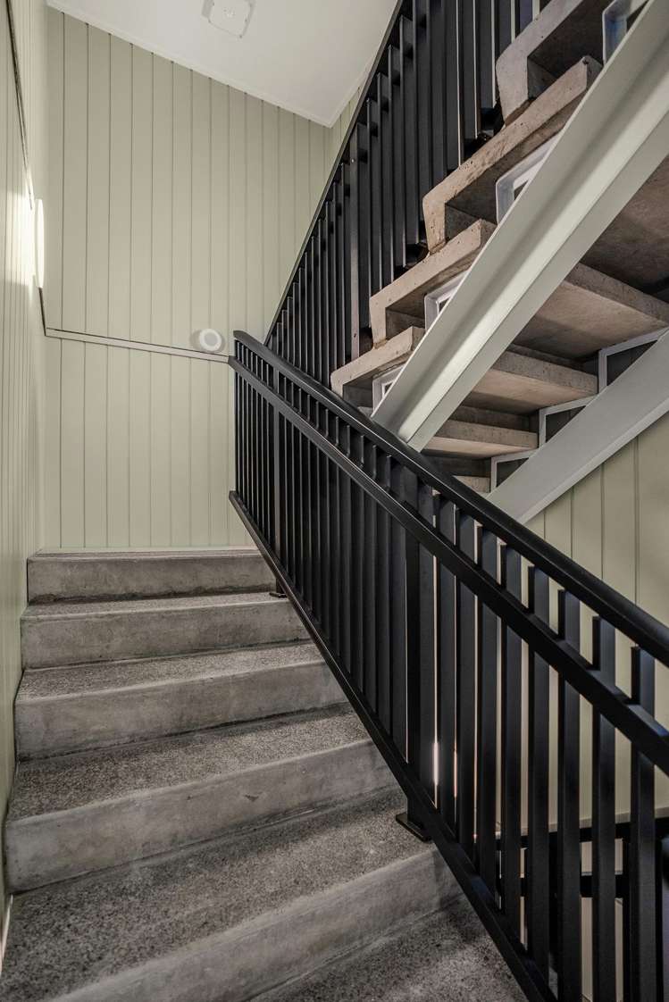 13/200 Knights Road Hutt Central_35