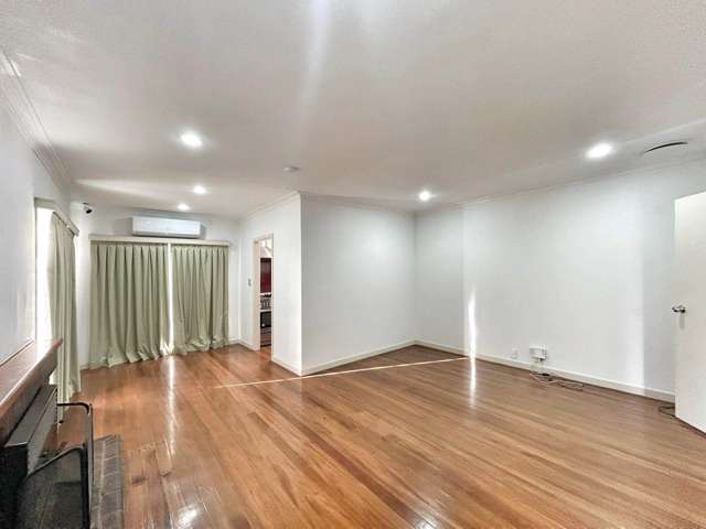 68 Stamford Park Road Mt Roskill_3