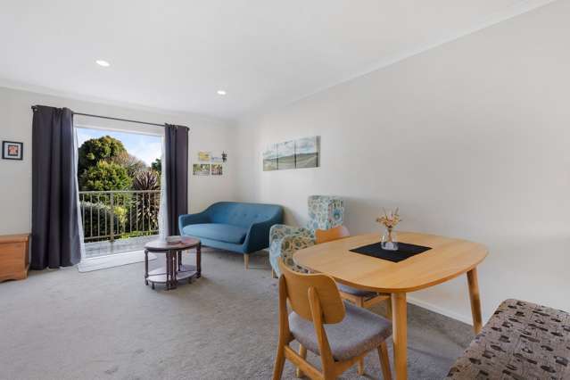 10/4 Keeling Road Henderson_3