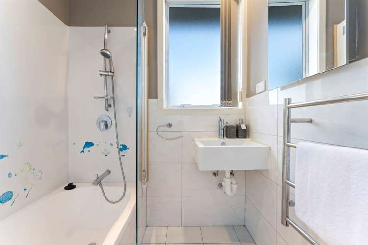 168A Carlisle Road Browns Bay_15