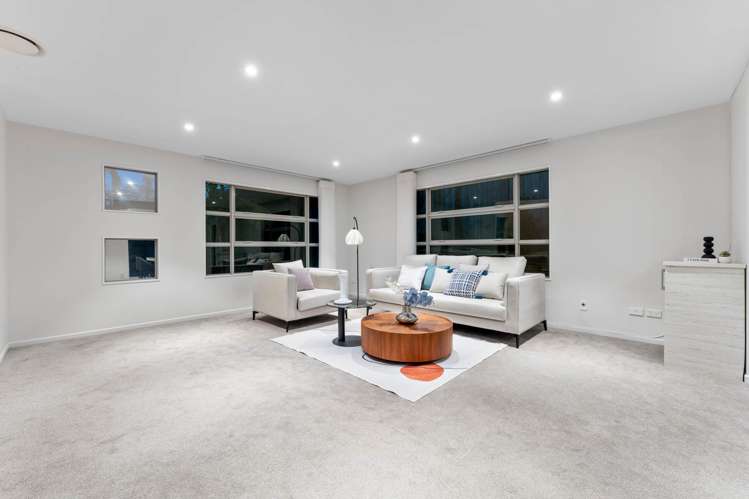 8 Springvale Drive Albany_6