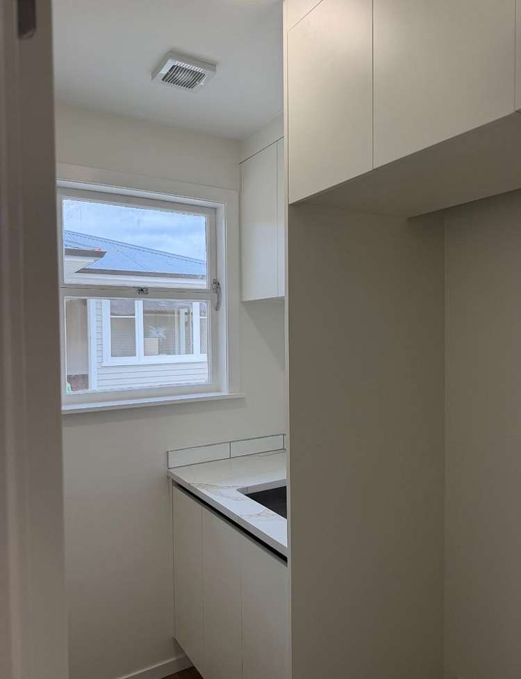 5b Levesque Street Birkdale_11