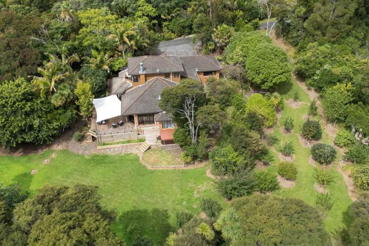15 North Way Titirangi_29