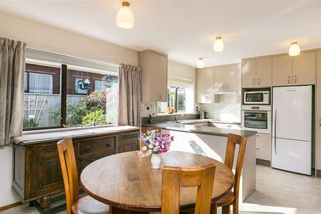 213 Sutherland Road Lyall Bay_4