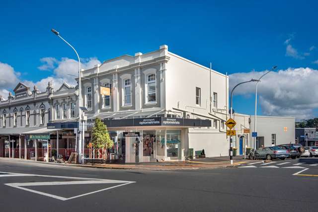 Prime heritage high street retail