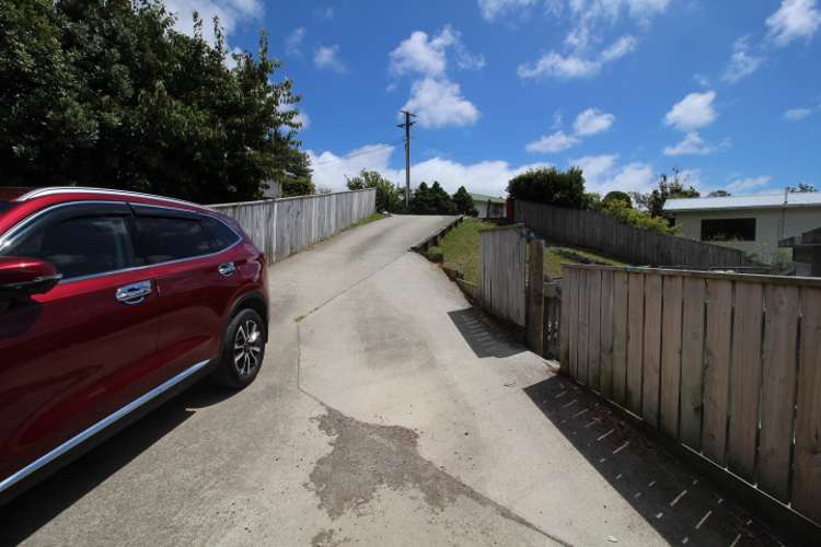 143 Sievers Grove Cannons Creek_12