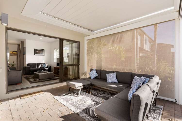 19 Pine Harbour Parade Beachlands_12