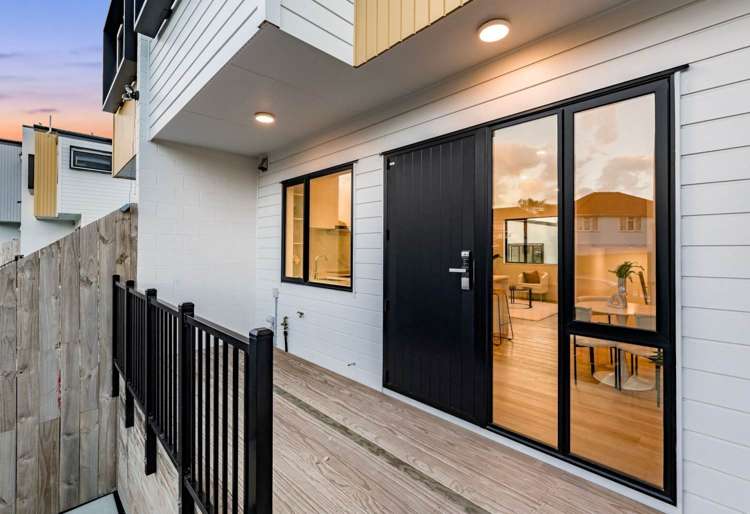 2/9 Farringdon Street Glen Innes_10