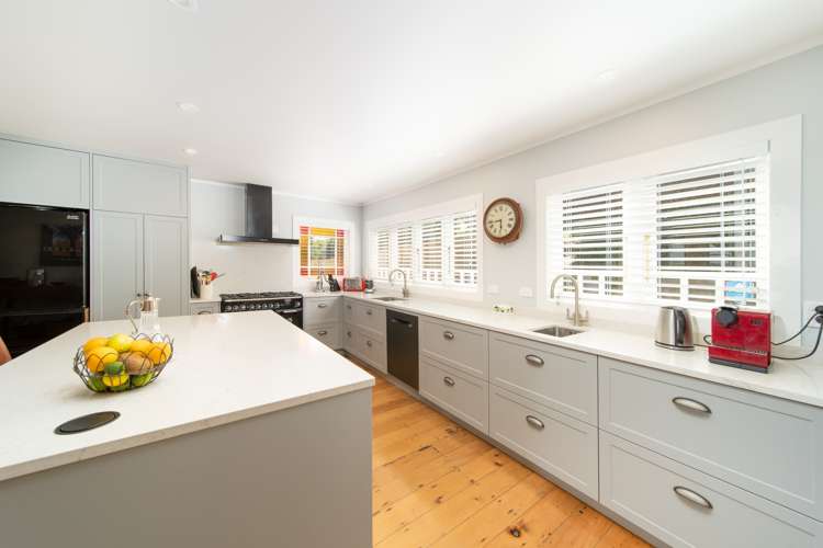 19 Weir Crescent Onerahi_11