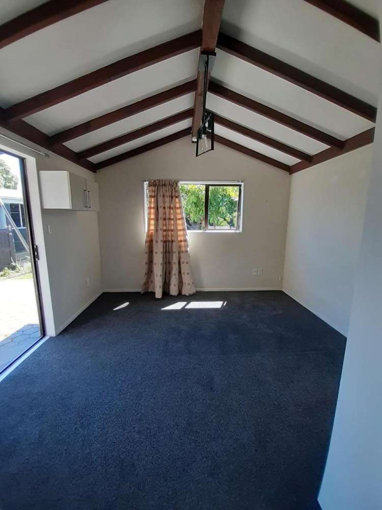 16 Vardon Crescent 1533_12