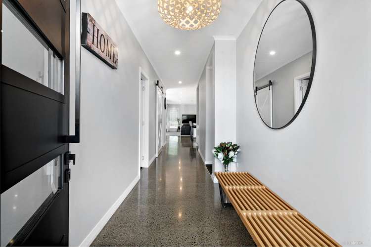 16 Boocock Crescent Orewa_5