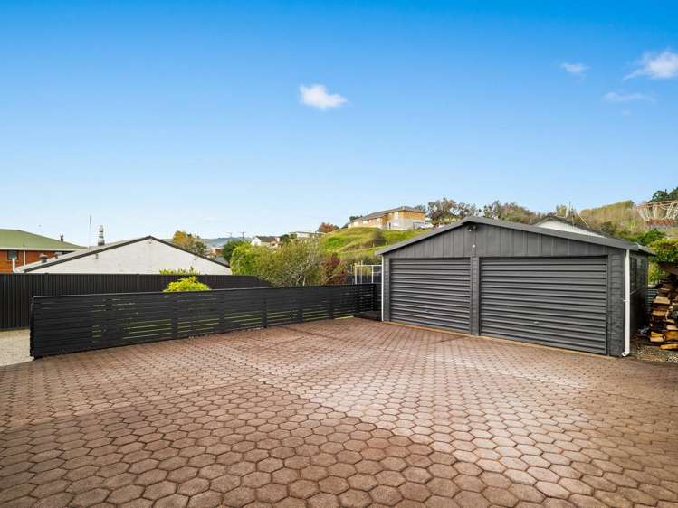 14 Elwyn Crescent Green Island_17