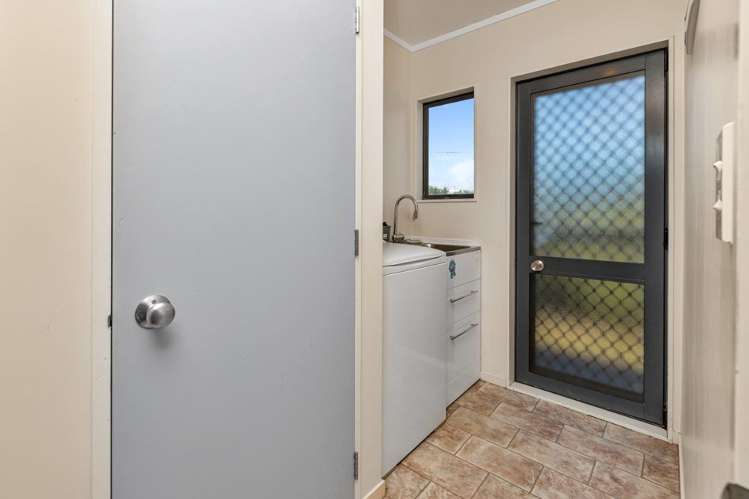 6 Salle Road Ruakaka_16