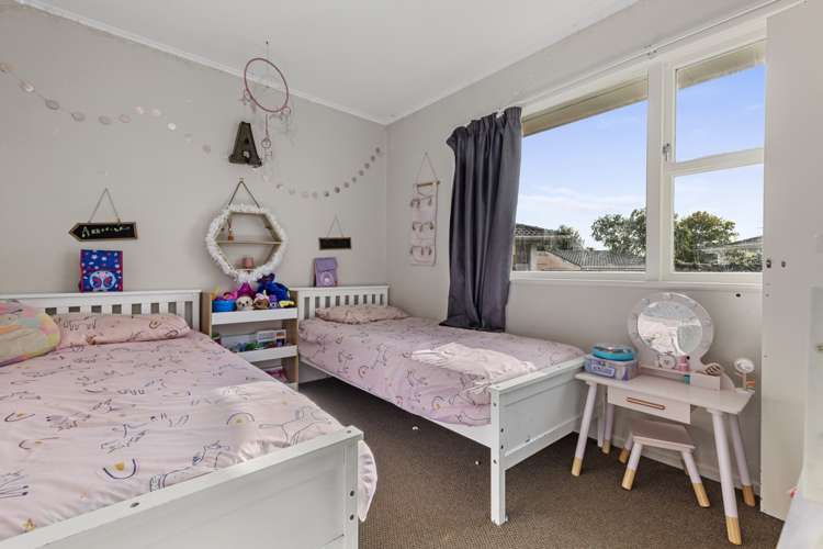 42 Hobart Crescent Wattle Downs_9