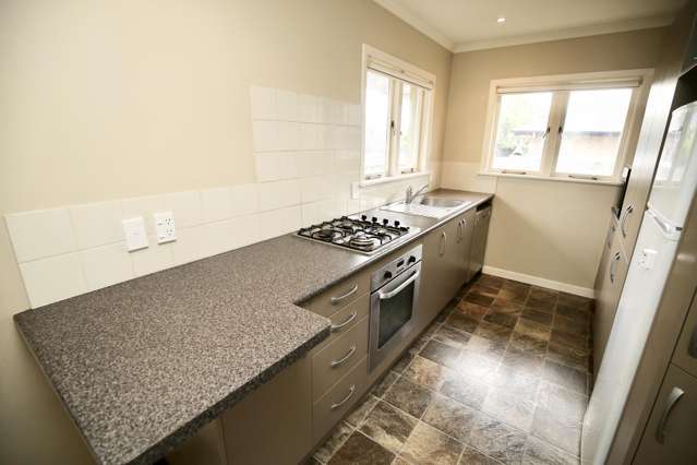 192 Fox Street Hamilton East_3