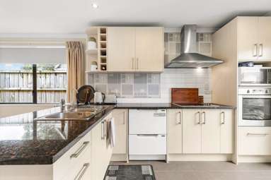 92/46 Beresford Street_3