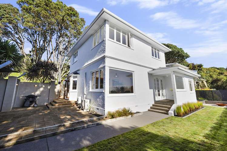 76 Belt Road New Plymouth Central_21