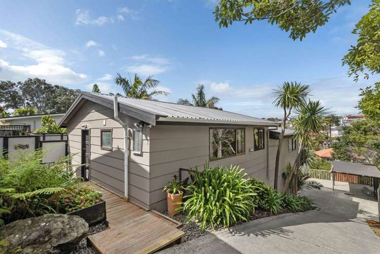 2/25 Matai Road Stanmore Bay_12