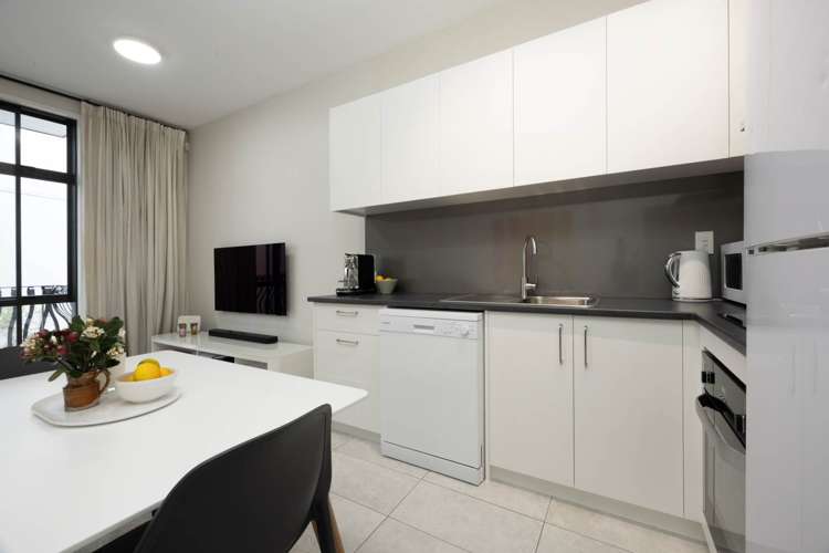 2F/30 Randolph Street_5