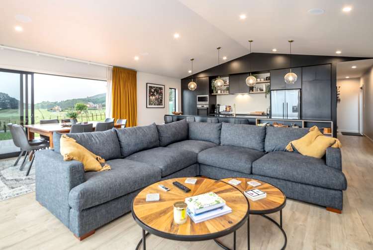 52 Cross Creek Road Western Lake_21