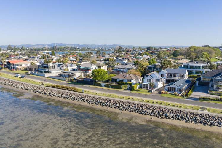74 Harbour Drive Otumoetai_10