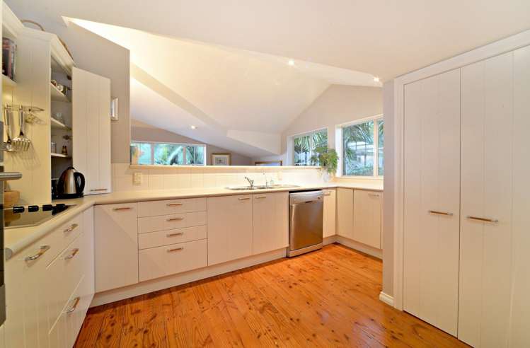 19 Frisken Road Flat Bush_10