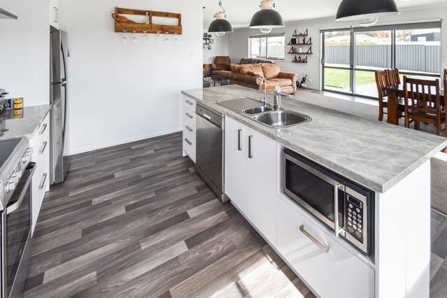 3 Irishman Drive Twizel_3