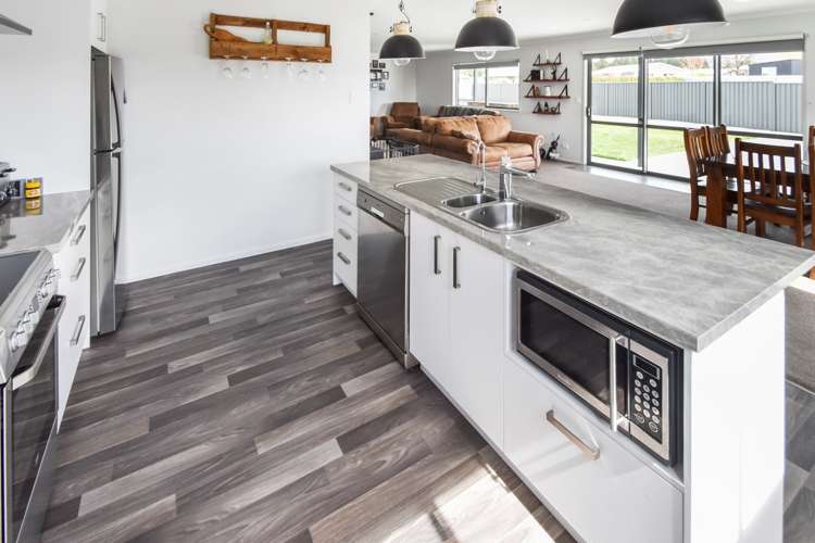 3 Irishman Drive Twizel_3