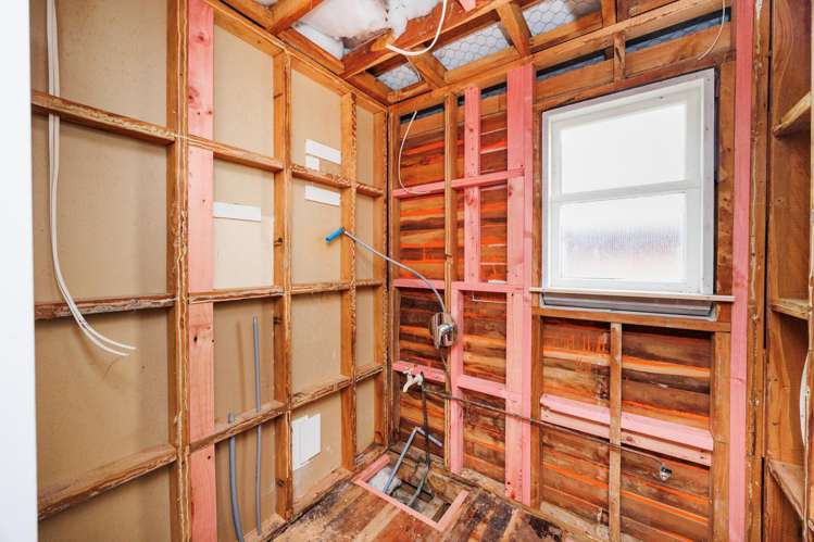 10 Battersea Place Roslyn_14