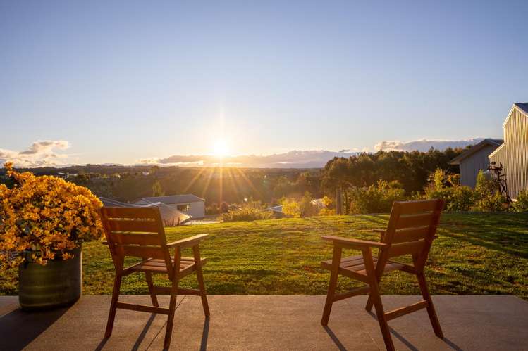 73 Galeo Road Redwood Valley_24