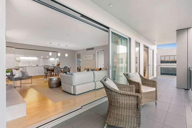 1E/11 George Street Newmarket_7