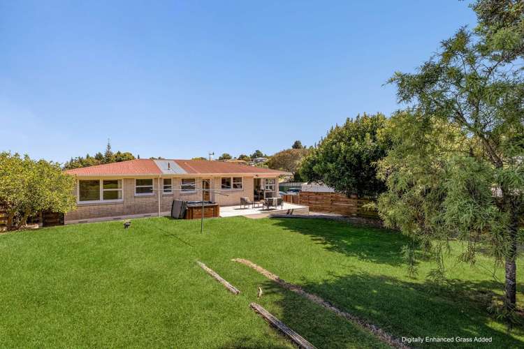 19 Warwick Place Brookfield_17