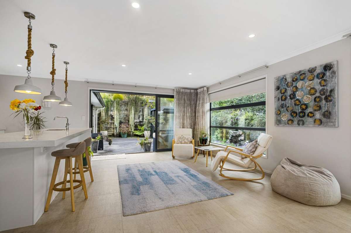 11 Lakeside Terrace_3