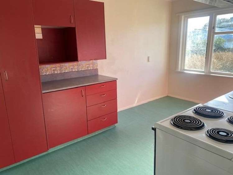 53 Wrantage Street Westown_14