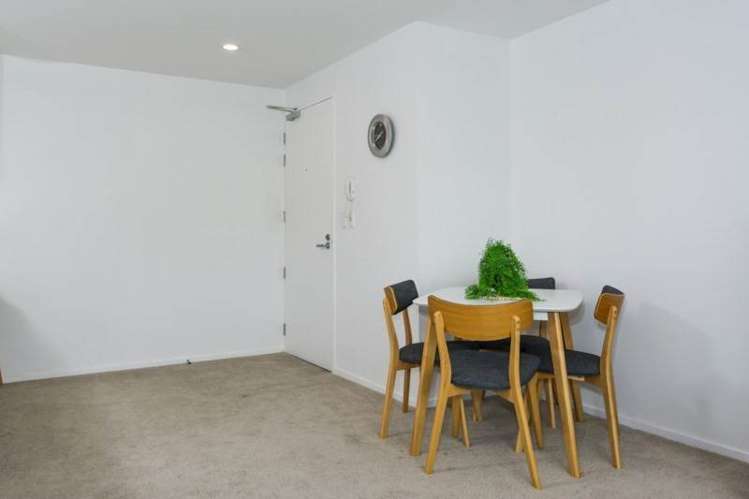 210/46 Rosedale Road Rosedale_4