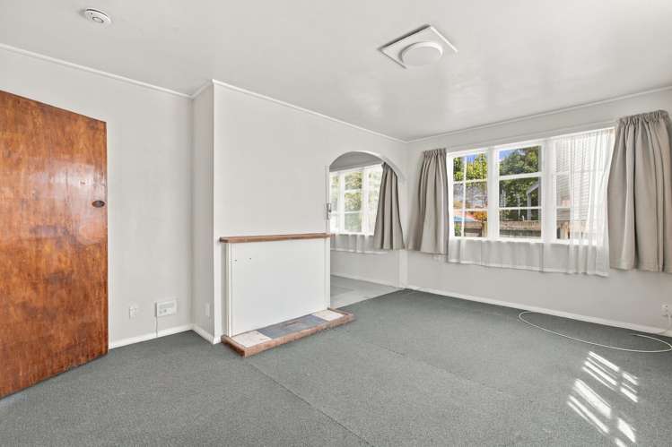 6 Freyberg Street Hamilton East_2