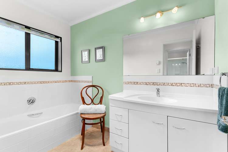 30 Konini Street Parahaki_14